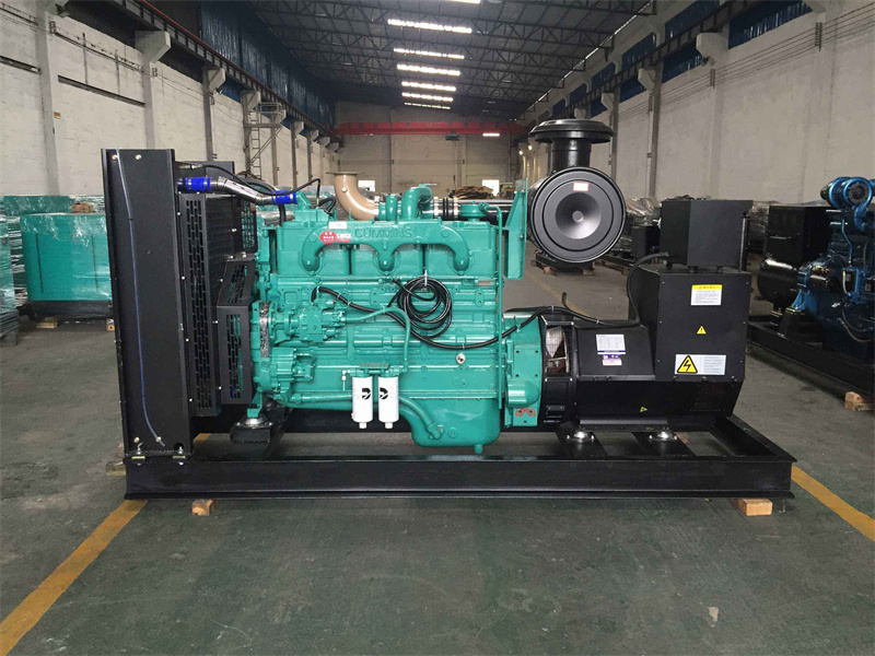 阿尔山发电机出租租赁如何保证柴油发电机组的正常运行？