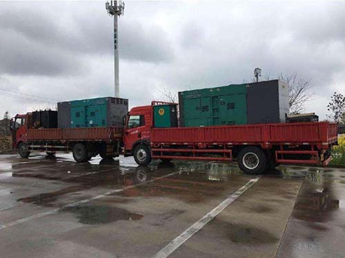 阿尔山涂抹密封胶后，需要等待多长时间才能安装水冷式机油散热器密封件？