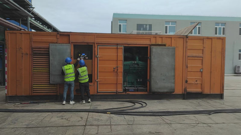 阿尔山如何检查柴油发电机组的机油油位？